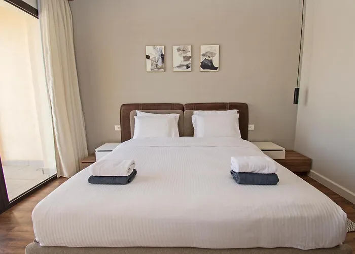 Ollystays-heated Jacuzzi, Fanadir Marina Luxury 1br, Walk To Kitesurf & Appartamento Hurghada