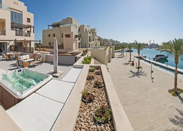 Appartamento Ollystays-heated Jacuzzi, Fanadir Marina Luxury 1br, Walk To Kitesurf &