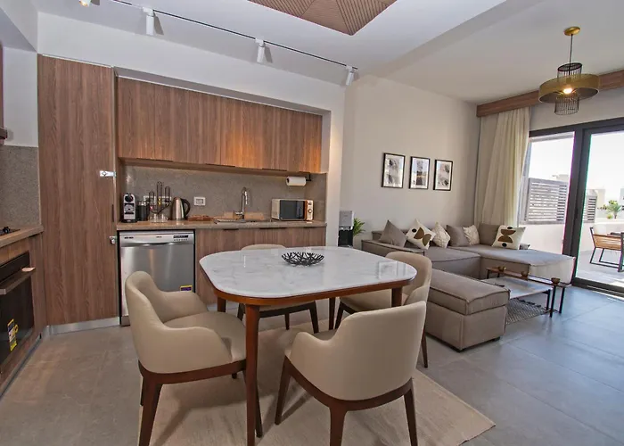 Appartement Ollystays-heated Jacuzzi, Fanadir Marina Luxury 1br, Walk To Kitesurf & *